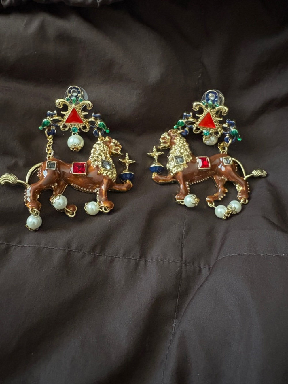 Kenneth Jay Lane Massive King of Lions Earrings. NET
